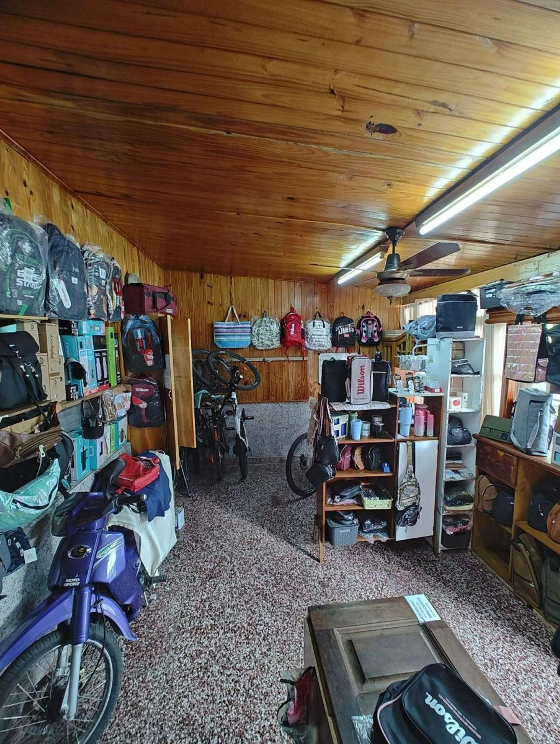SE VENDE CASA 2 DORM + PATIO, A MTROS DE A.GALICIA foto 3