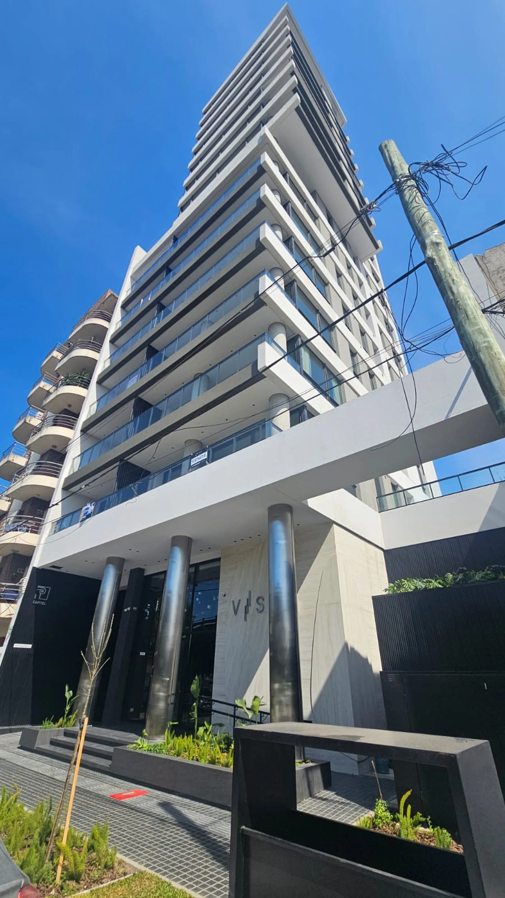Venta Departamento 2 dorm. al frente en Candioti foto 3