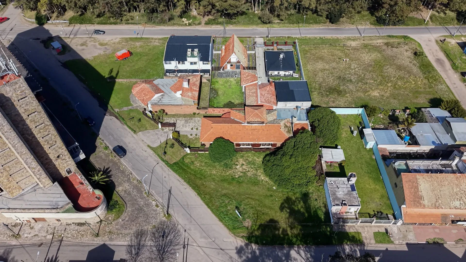 VENTA LOCAL ZONA ALFAR foto 3