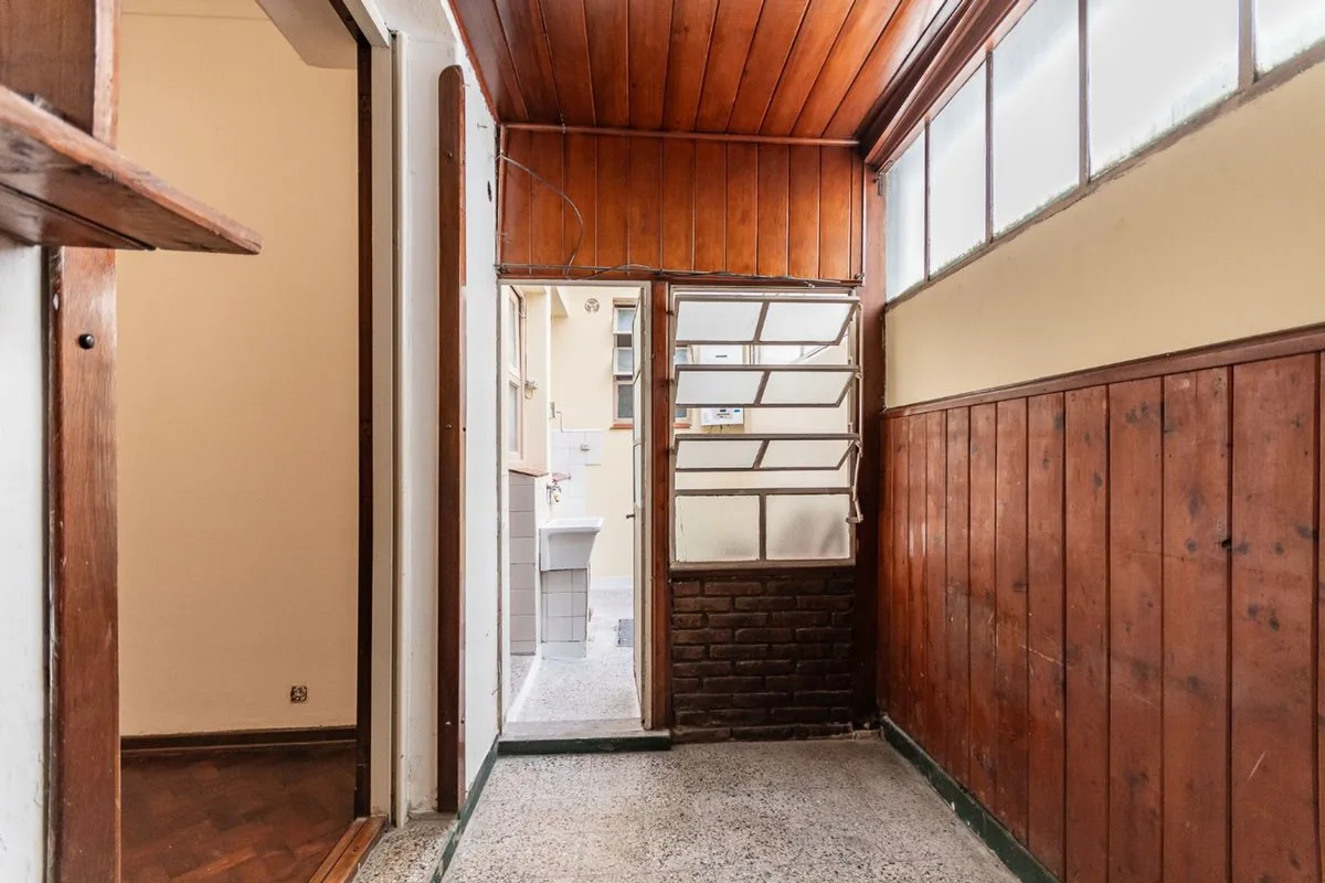 VENTA PH EN PLANTA BAJA, FLORES, 2 AMB. PATIO foto 4