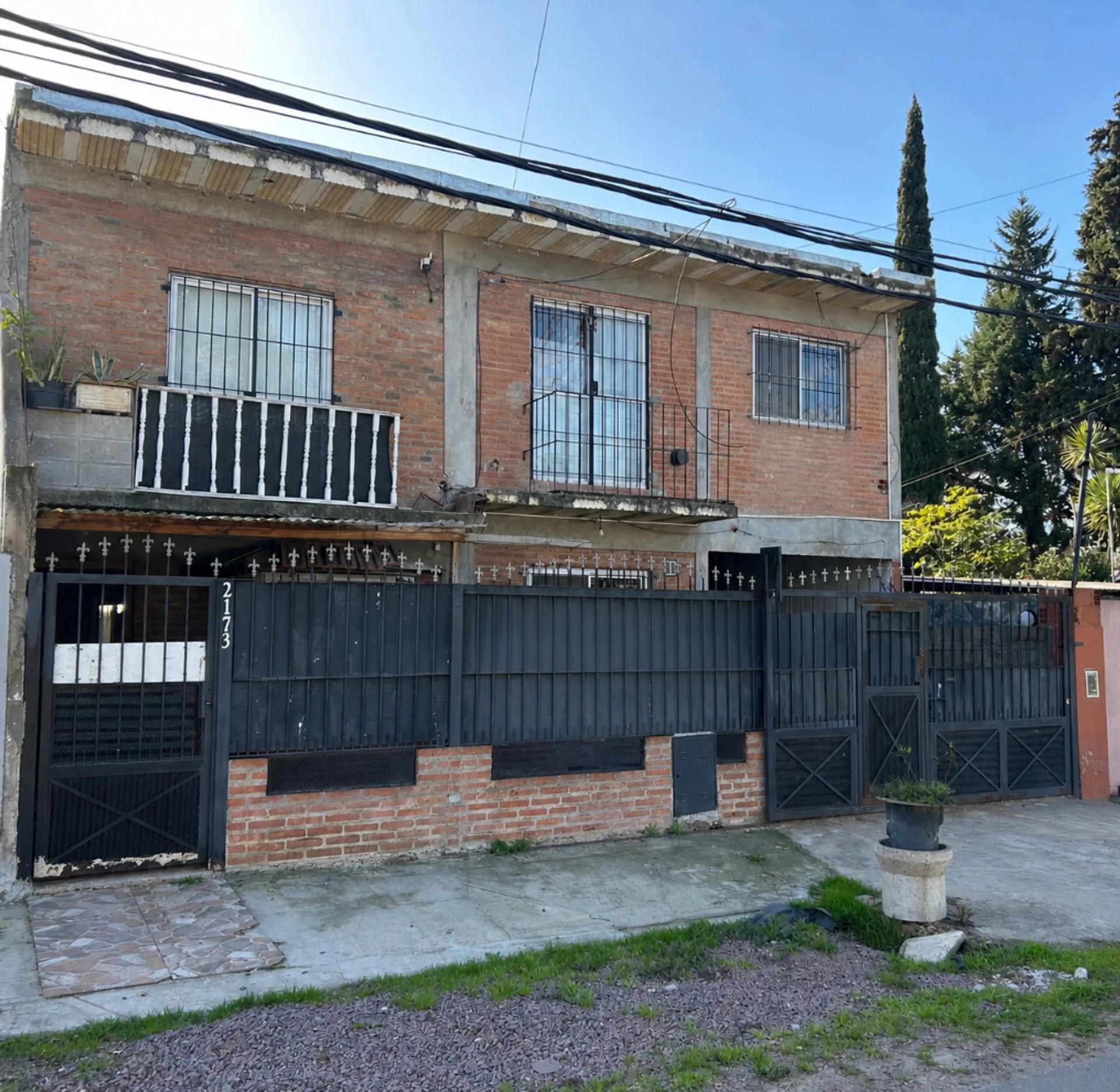 CASA EN VENTA EN BARRIO DE VICENZO GRANDE