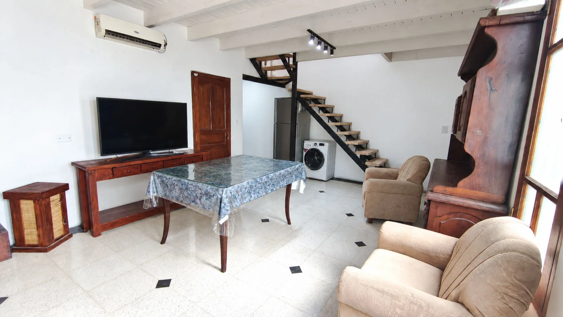 VENTA PH 3 AMBIENTES CON ENTRADA INDEP, MIRAMAR foto 3