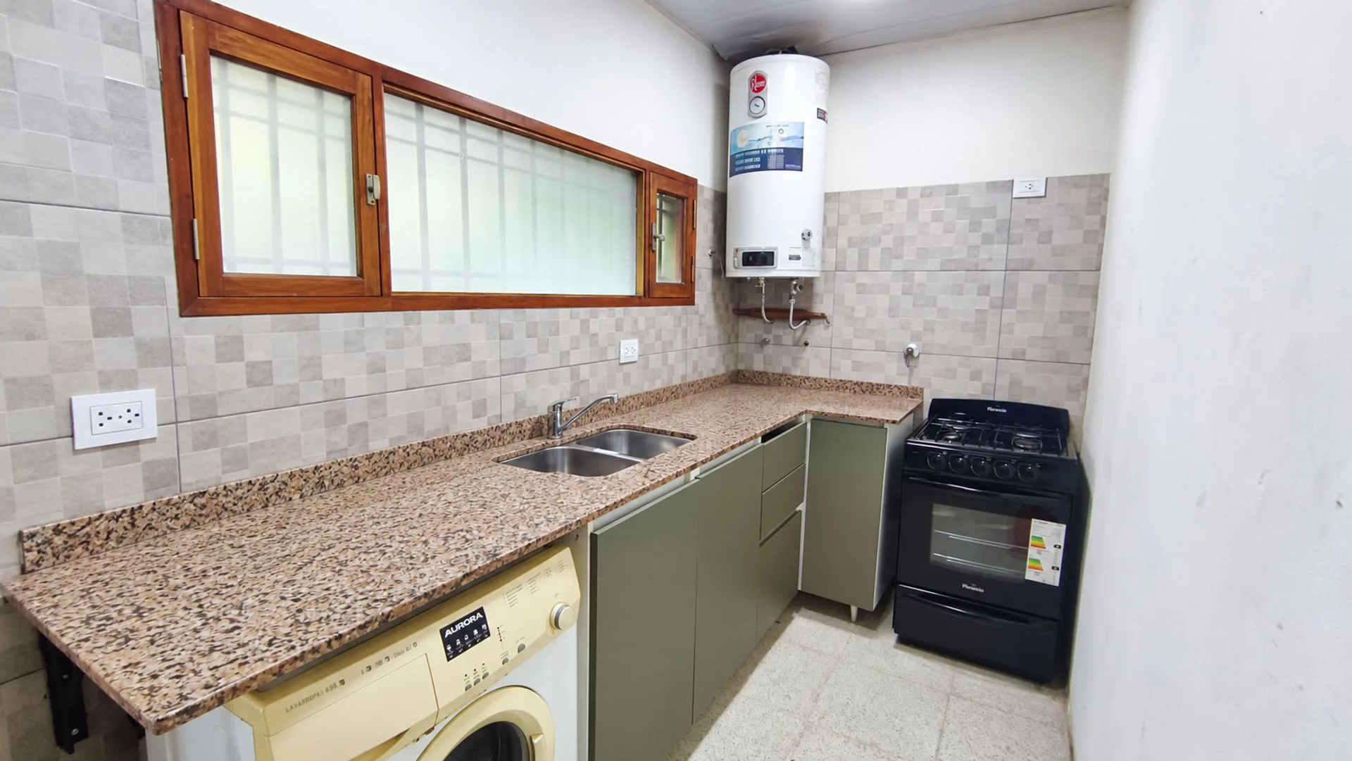 VENTA PH 3 AMBIENTES CON ENTRADA INDEP, MIRAMAR foto 5