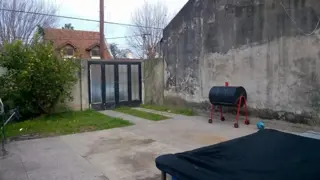 CASA DE 4 AMB EN UNA PLANTA foto 3