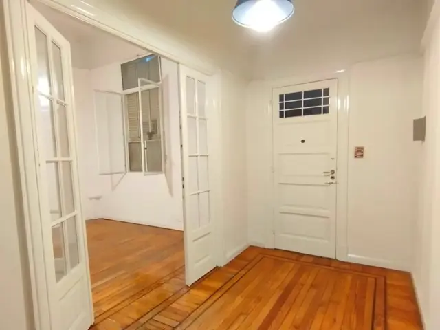 DEPARTAMENTO 2 AMBIENTES PB CON PATIO - SARMIENTO 1400 - SAN NICOLAS - CENTRO