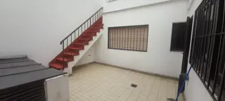 VENTA CASA 5 AMBIENTES BOEDO CON GARAGE/ LOCAL  Y TERRAZA foto 3