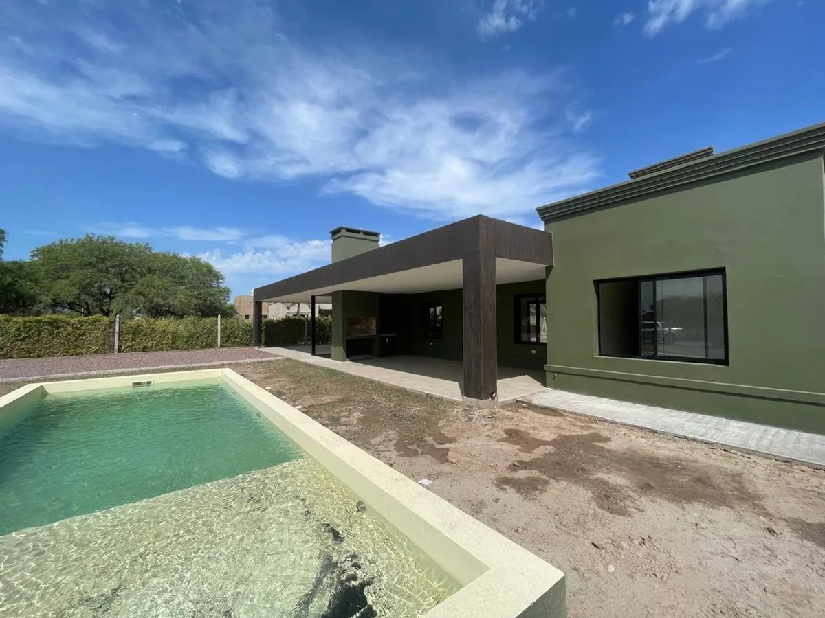 EN VENTA - FINCA A ESTRENAR - CAMINO DE LA COSTA foto 2