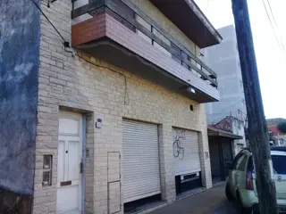 LOCAL CON GAS Y BAÑO foto 1