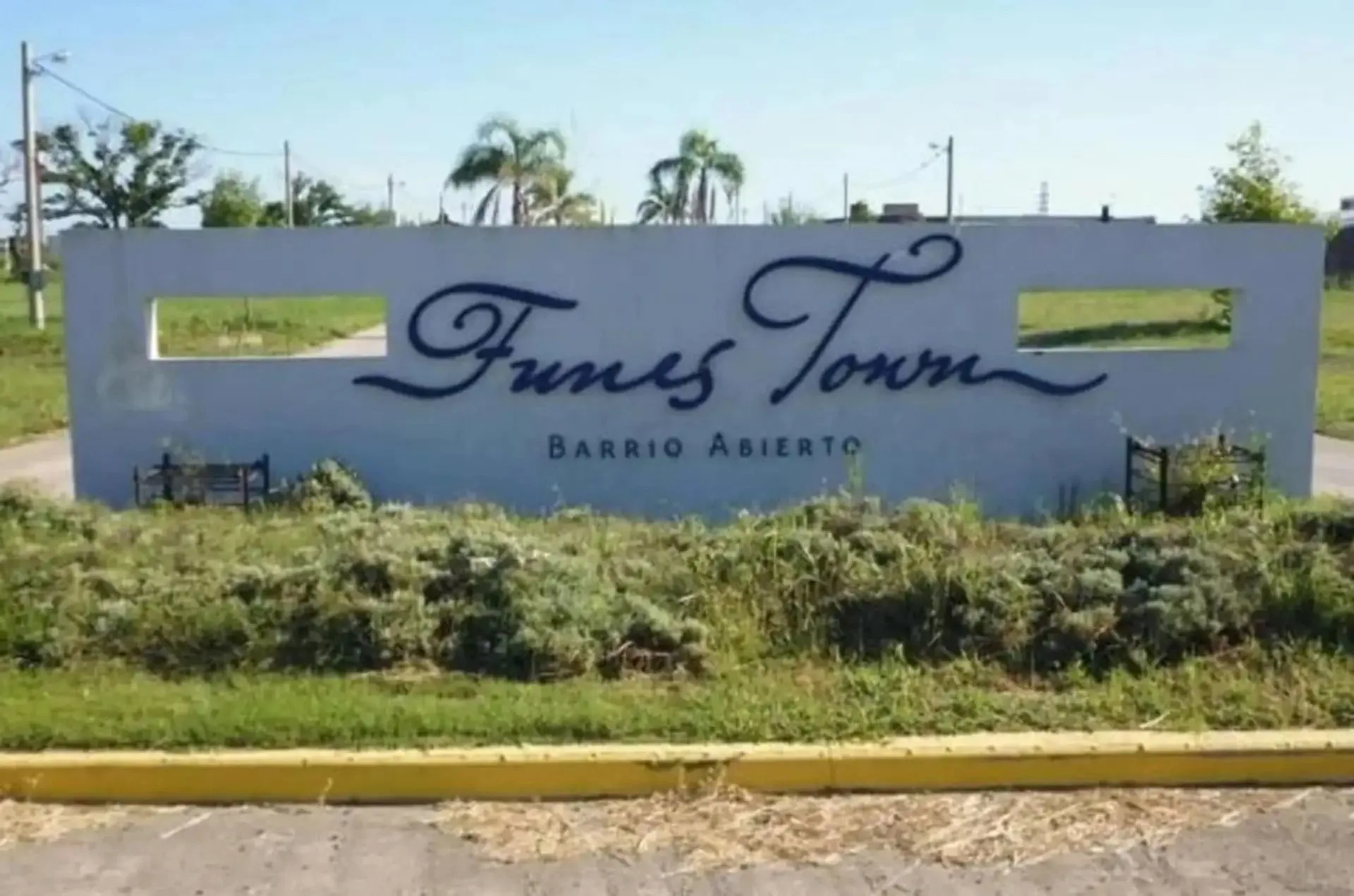 VENTA TERRENO EN FUNES TOWN foto 4