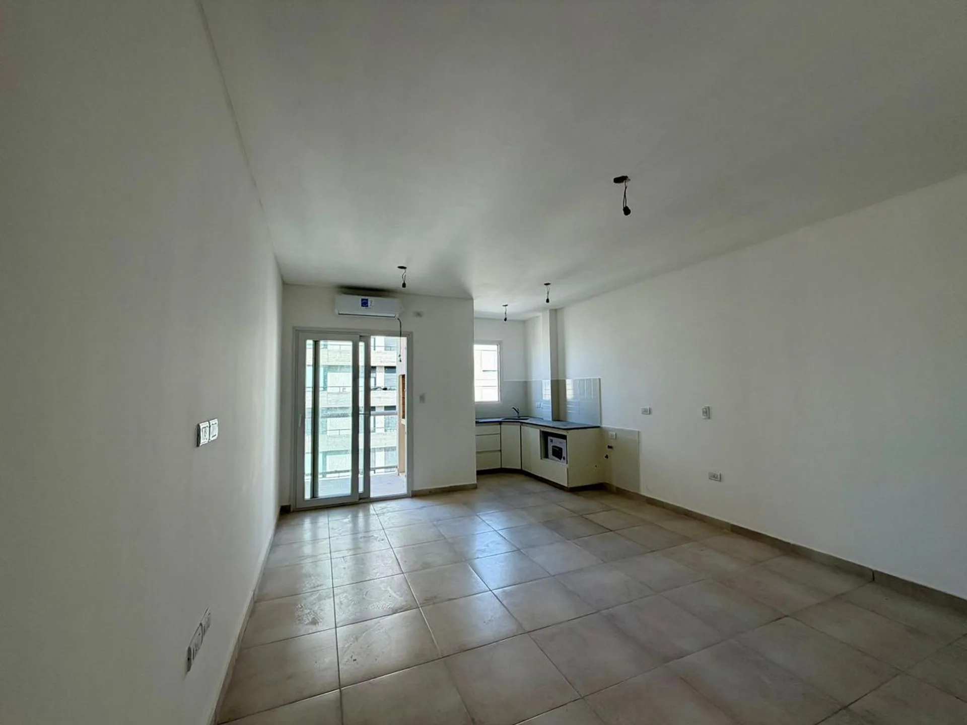 VENTA FUNCIONAL EN CASTELLI 165, A ESTRENAR foto 5