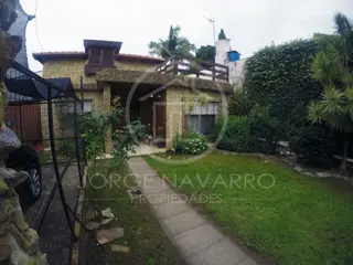 Excelente Casa de 4 Ambientes con Pileta - Chilavert - Venta Inmediata foto 2