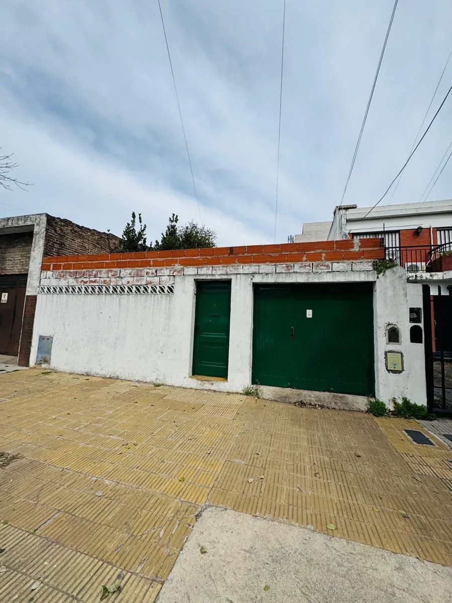 VENTA LOTE EXCELENTES MEDIDAS EN MONTE CASTRO foto 4