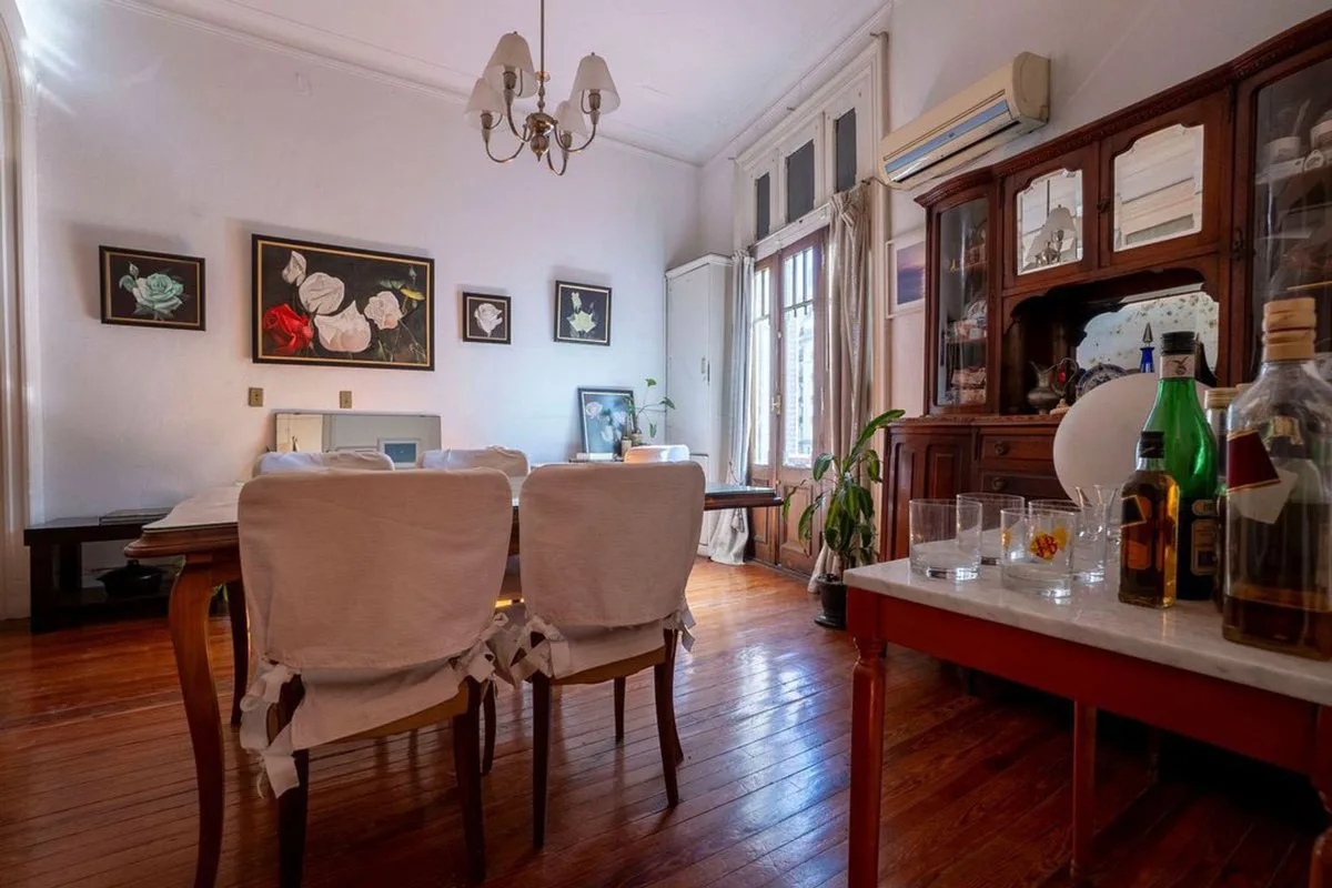 VENTA DEPARTAMENTO 4 AMBIENTES AMPLIOS - CLÁSICO foto 5