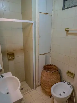 GUIDEK - STASIUK PROPIEDADES VENDE HERMOSA CASA foto 2
