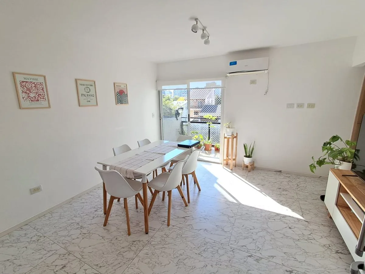 VENTA DEPARTAMENTO DOS AMBIENTES MORON CENTRO foto 5
