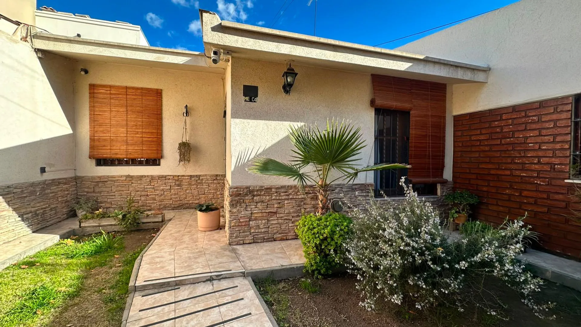 VENTA DE CASA 2 DORM. B JARDIN DOCENTE, SAN MARTIN foto 2