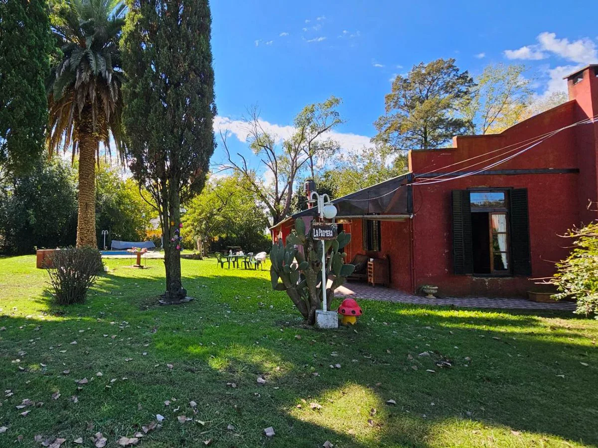 Casa quinta 5 amb en venta laguna de lobos 1632m2 foto 2