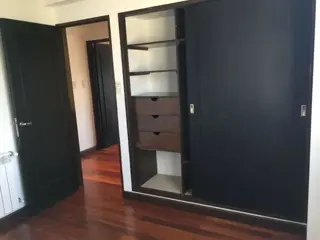 Venta de dpto 2 dorm céntrico. foto 4