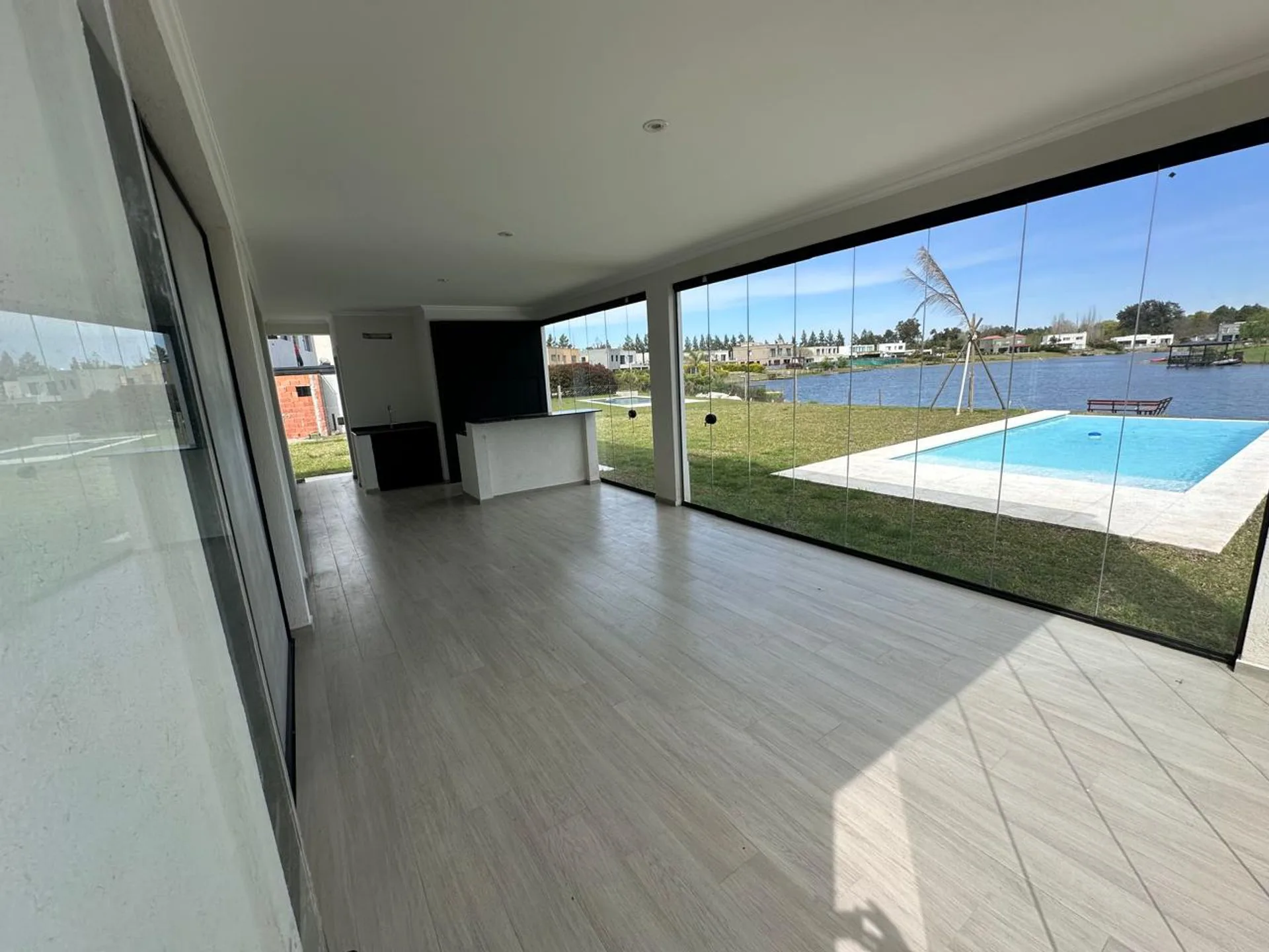 VENTA CASA 5 AMB AL AGUA ESTILO FRANCES S MATíAS foto 2