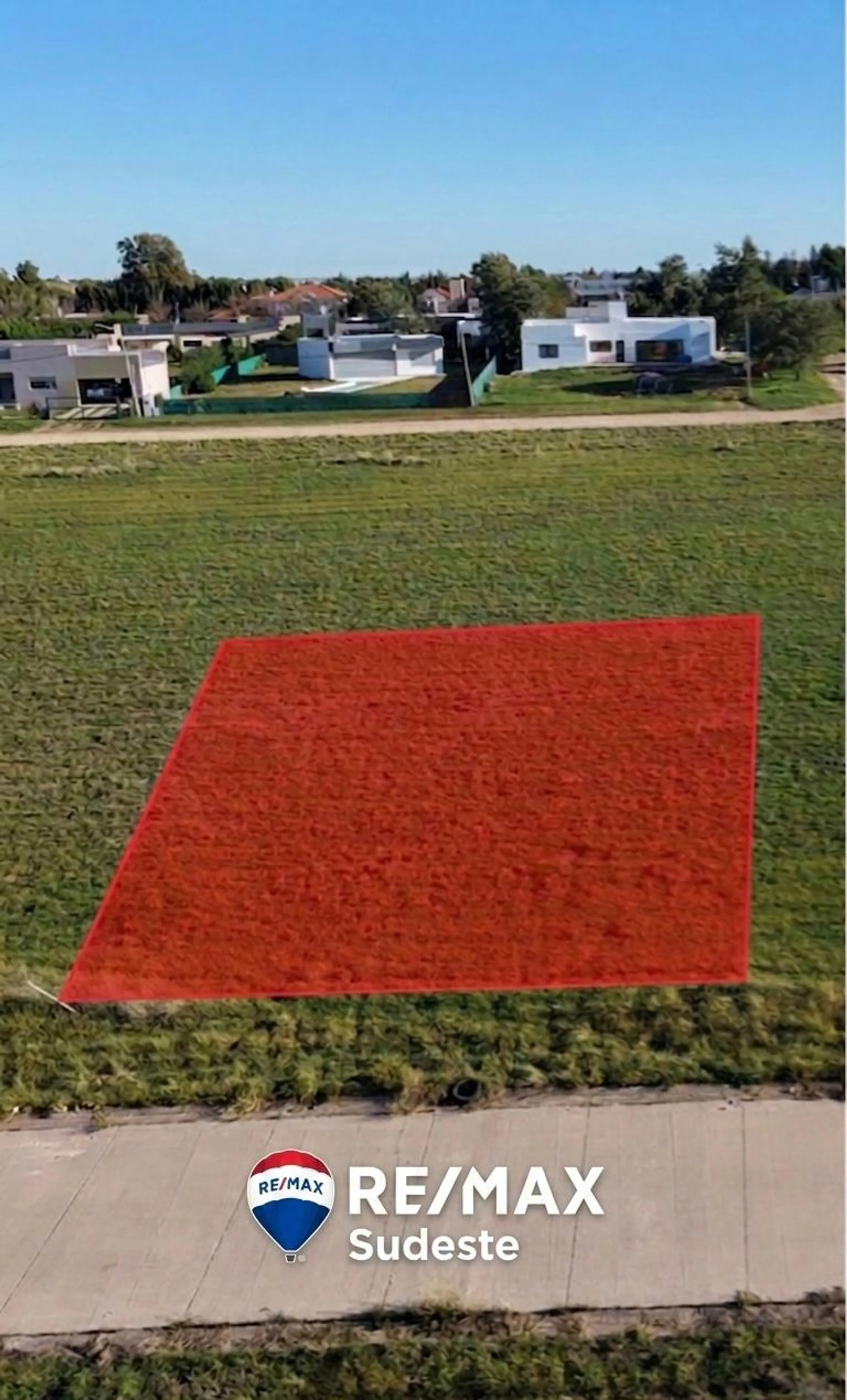 Venta lote Barrio la Barranca foto 3