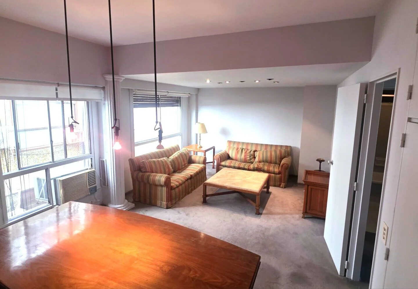 VENTA DPTO 3 AMBIENTES GRANDES VISTA ABIERTA FLORIDA y Av Córdoba enfrente Galería Pacifico!