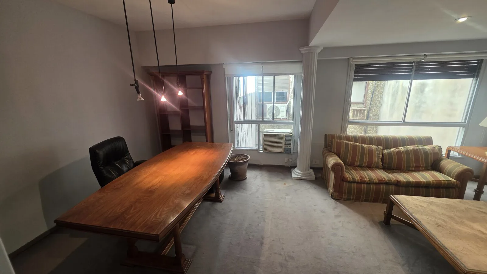 VENTA DPTO 3 AMBIENTES GRANDES VISTA ABIERTA FLORIDA y Av Córdoba enfrente Galería Pacifico! foto 3