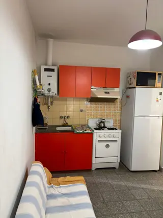 EN VENTA - DEPARTAMENTO A PASOS DEL MAR foto 3