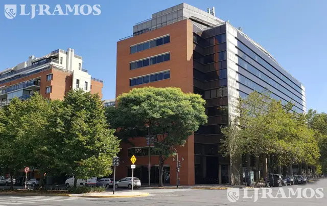 Oficina en Edificio Brisas