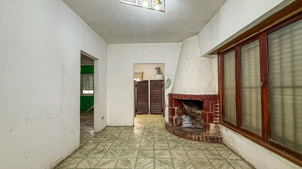 Casa y departamentos a reciclar barrio Las Heras foto 4
