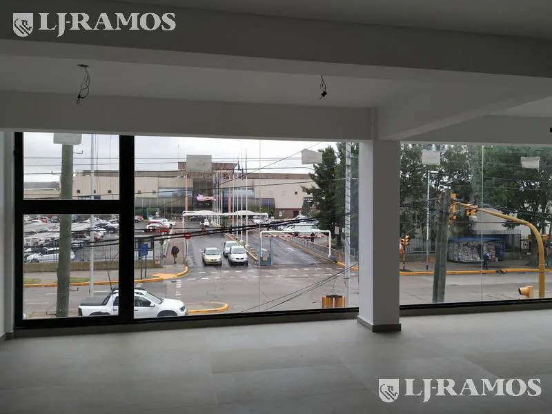 Local en alquiler en Avellaneda - GENERAL GUEMES  N°970 foto 5