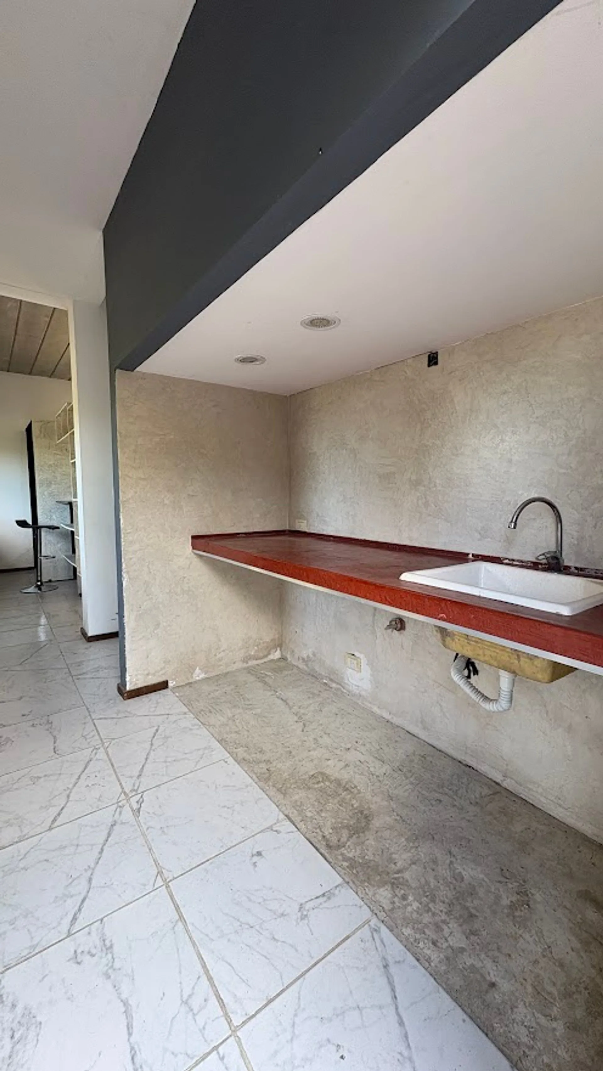 CASA 4 AMB. - PILETA - BARRIO PRIVADO - MANZANARES foto 2