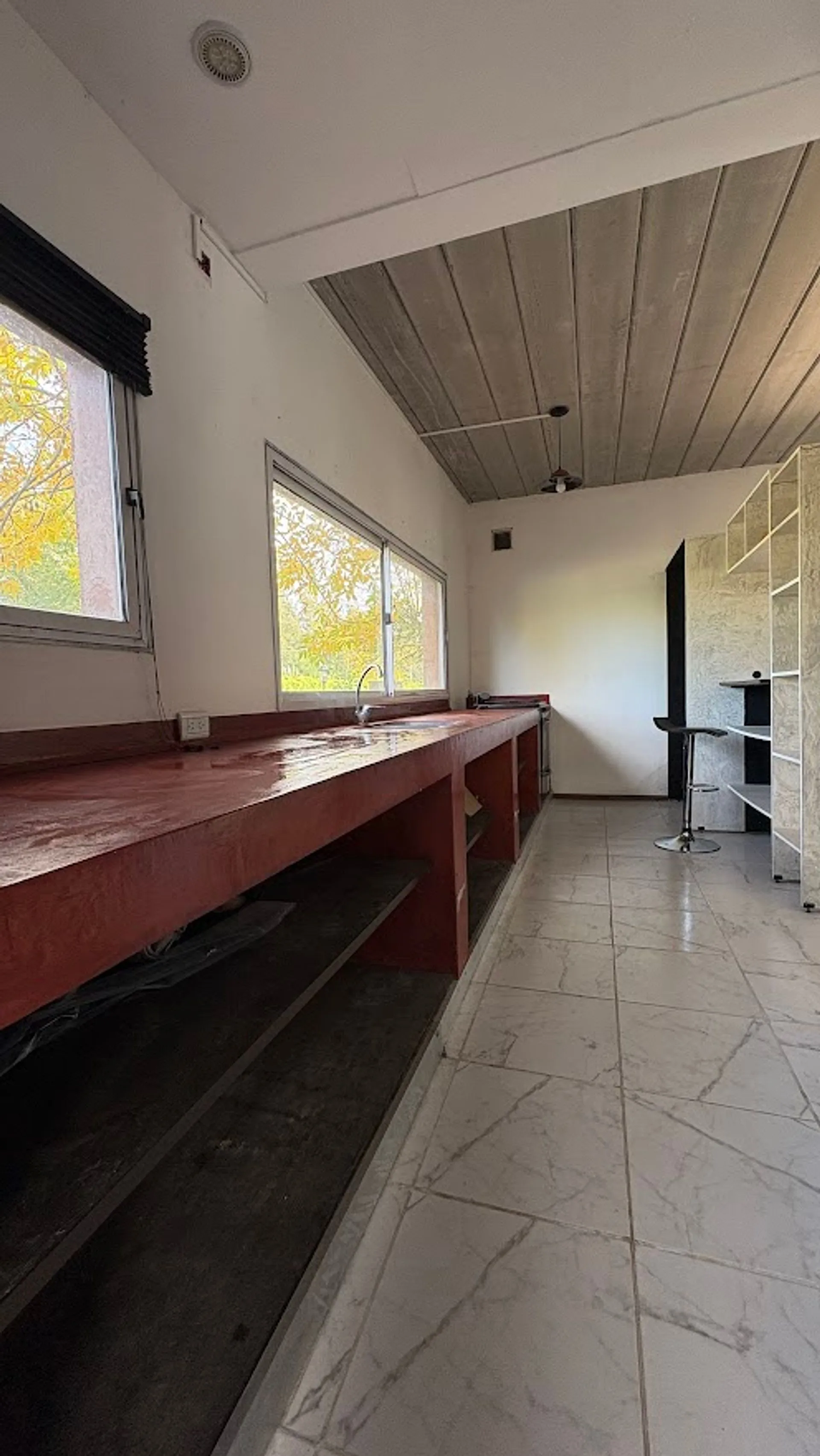 CASA 4 AMB. - PILETA - BARRIO PRIVADO - MANZANARES foto 4