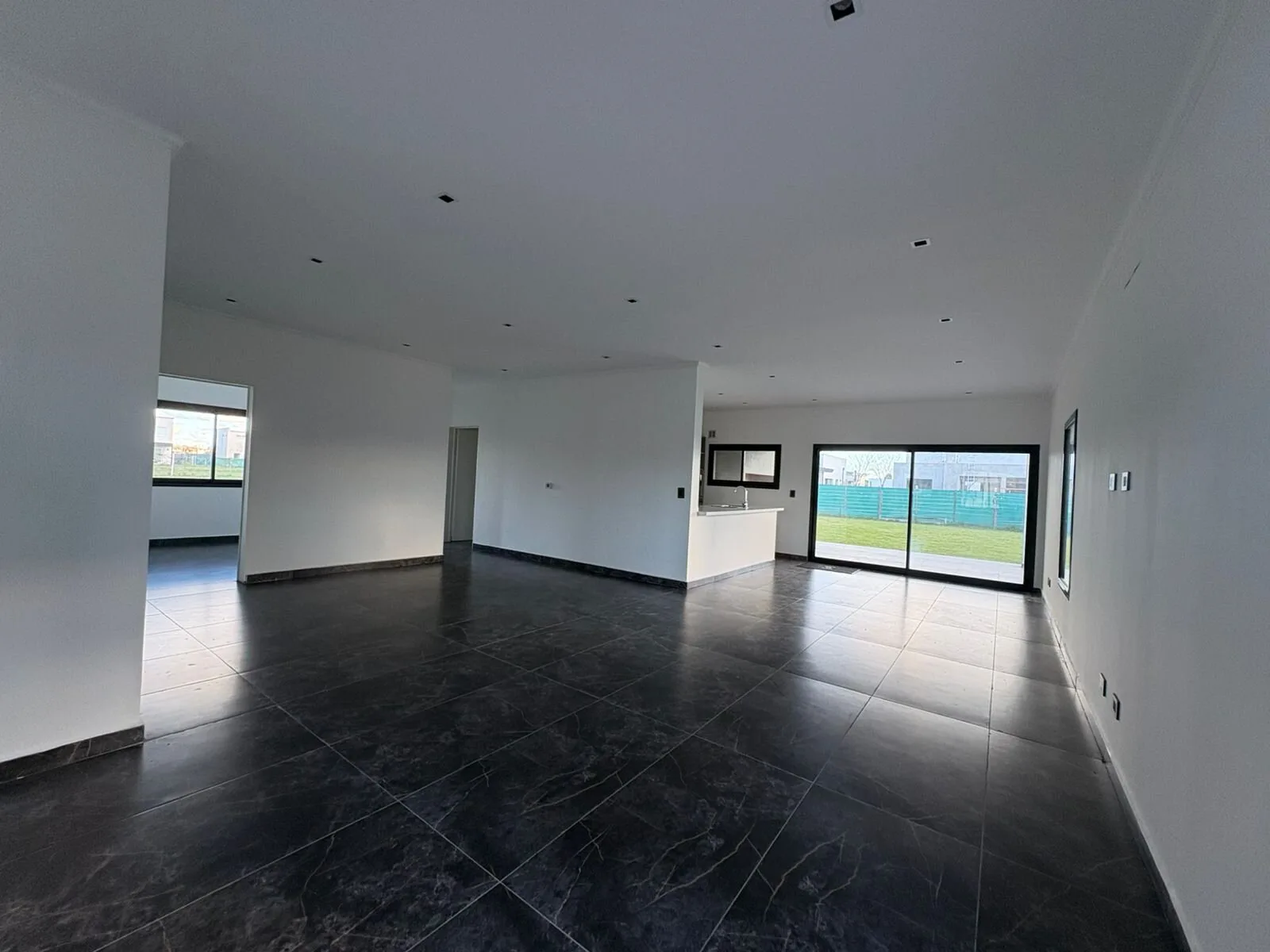 VENTA CASA 5 AMB BºSAN PABLO PILAR DEL ESTE foto 4