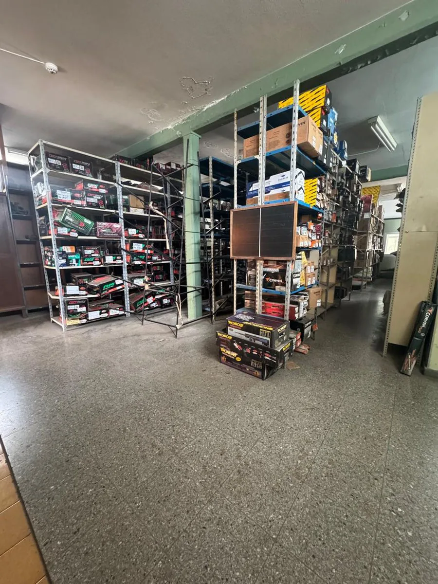 Venta Local Comercial foto 2