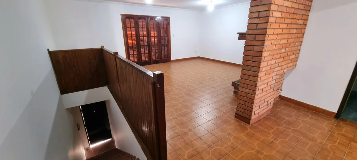PH 4 AMBIENTES VENTA LOMAS GARAGE Y TERRAZA foto 2