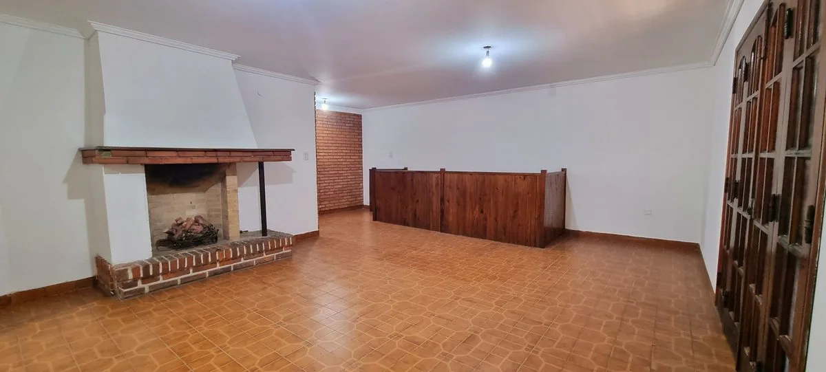 PH 4 AMBIENTES VENTA LOMAS GARAGE Y TERRAZA foto 4