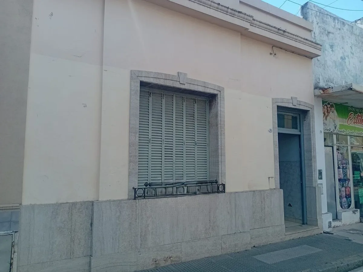 Excelente oportunidad en el centro de Paraná foto 2