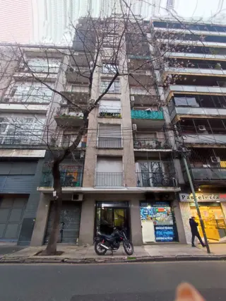 ALQUILER MONOAMBIENTE C/BALCON H.YRIGOYEN 2200 BALVANERA foto 1