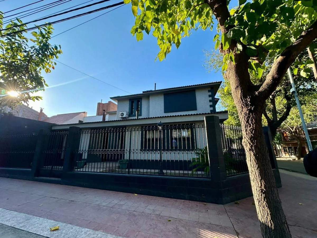 Venta de casa en Ciudad de Mendoza foto 2