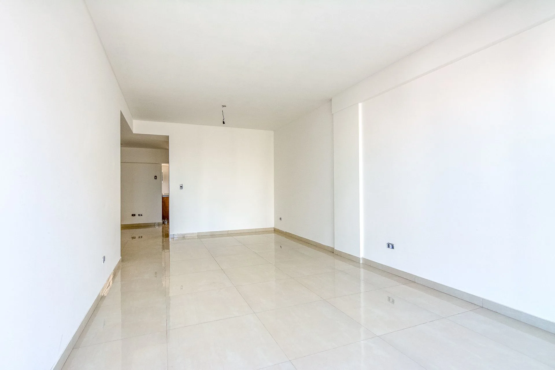 Venta Departamento 4 Amb Cochera Flores Norte foto 2