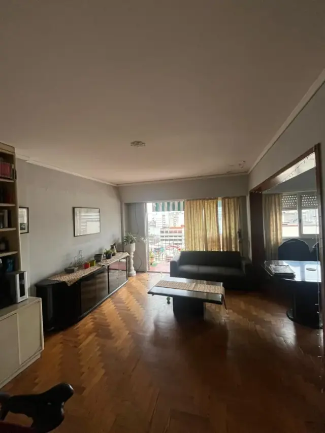 DTO. DUPLEX C/COCHERA 4 AMBIENTES EN CABA