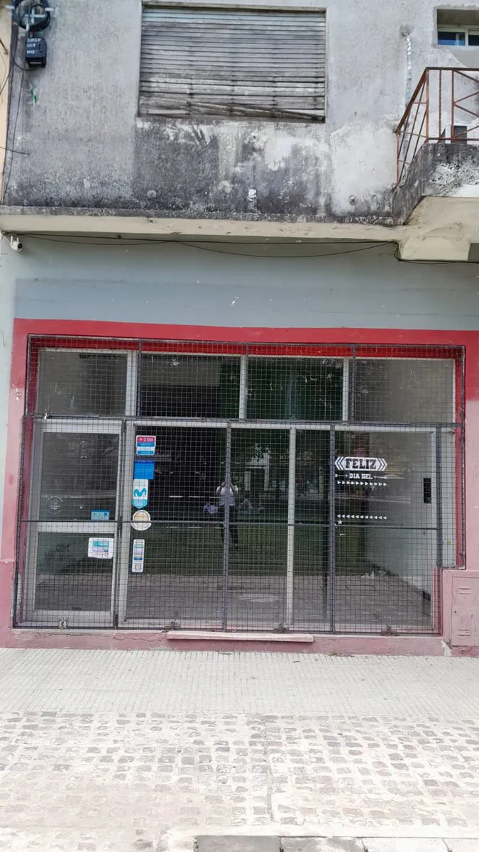VENTA !!!Plaza del Soldado Local, depto. y casa. foto 2