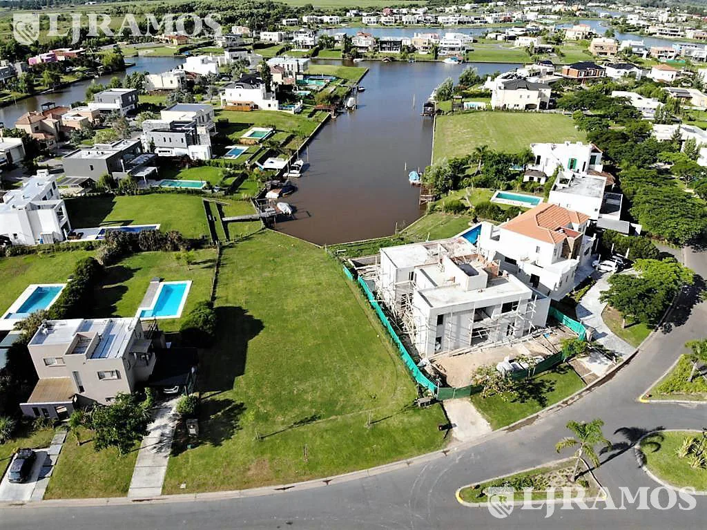 LOTE AL RIO ORIENTACION NORTE. 1.167m. foto 3