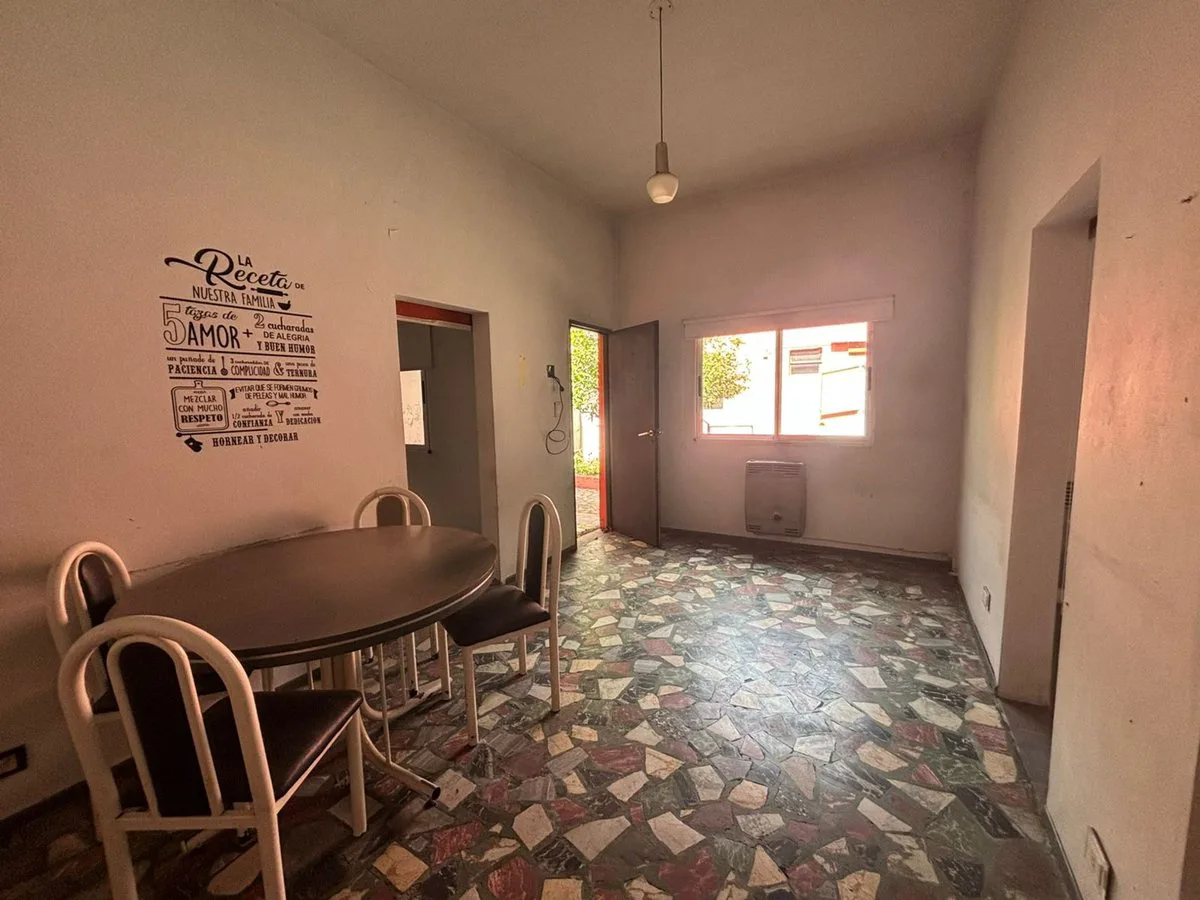 DOS CASA S/LOTE DE 237 M2 V. ALSINA VENTA-PERMUTA foto 5