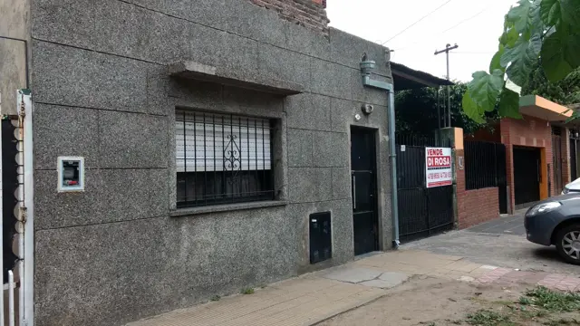 Casa 3 amb con cochera y amplio fondo - Billinghurst - San Martin