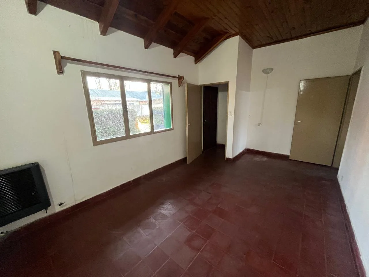 ¡Gran Oportunidad de Inversión! Casa + Departamento en Barrio 20 de Junio – El Maitén, Chubut foto 5