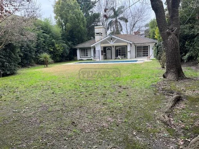 CLUB DE CAMPO PILAR DEL LAGO, Av. Presidente Juan Domingo Perón 2300 foto 3