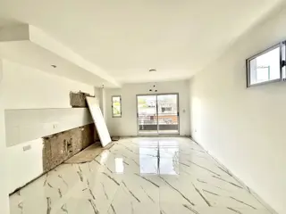 Departamento 3 Ambientes A Estrenar - Primer Piso Por Escalera - Sevillano Negocios Inmobiliarios foto 4