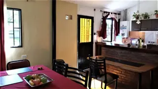 VENDO CASA ESQUINA VILLA CORNU foto 5