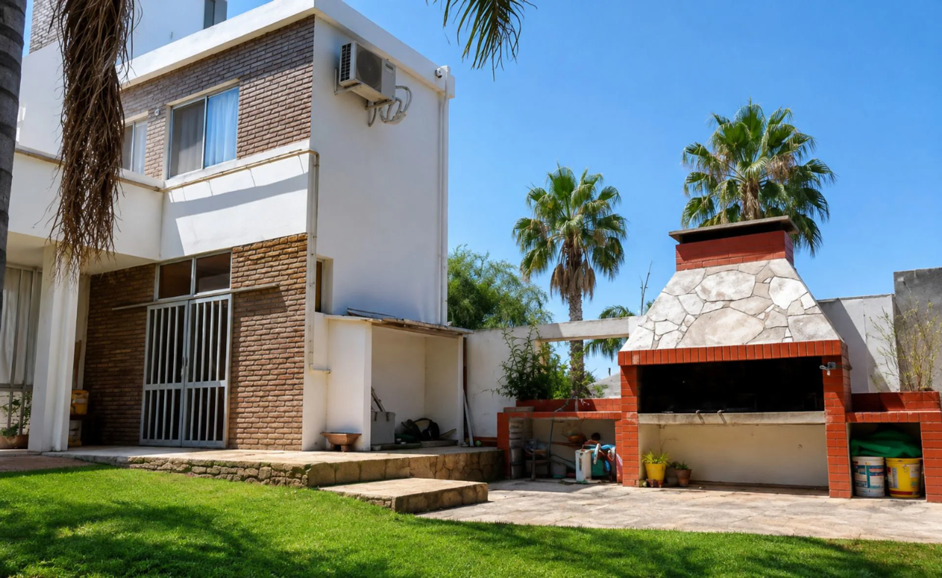 VENTA DE CASA 5 DORMITORIOS CON PILETA foto 3